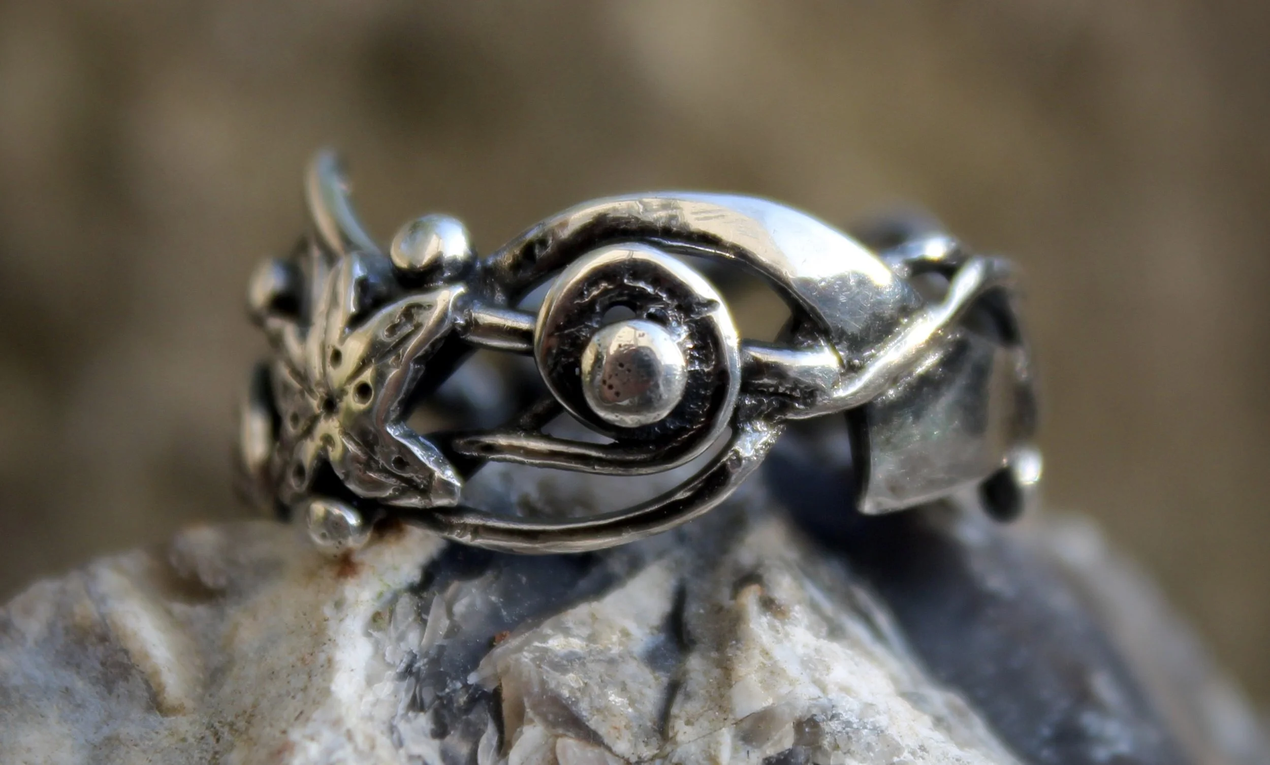sealife ring side view.jpg