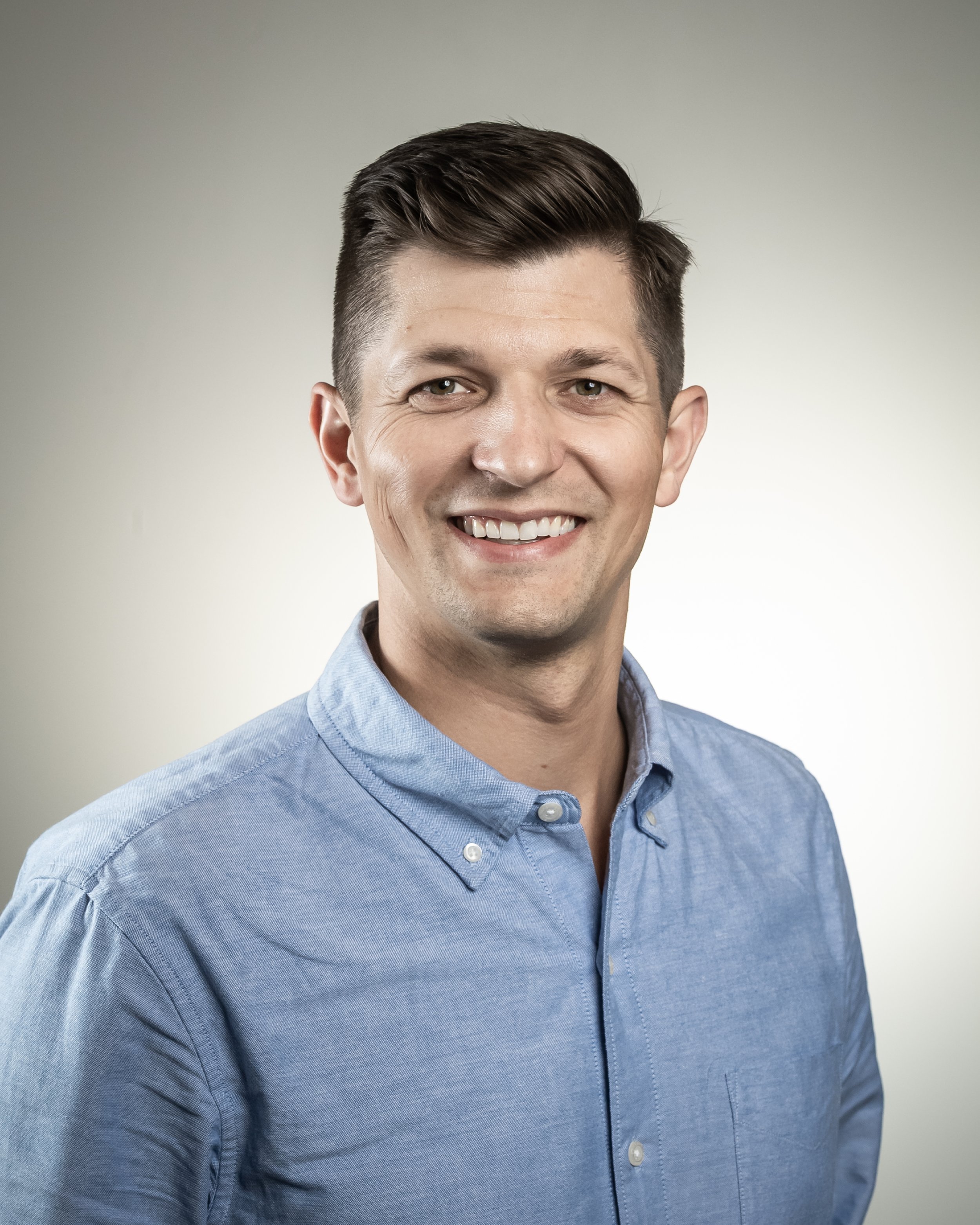 20250826_Headshots_MAC, Justin Alt_2.jpg