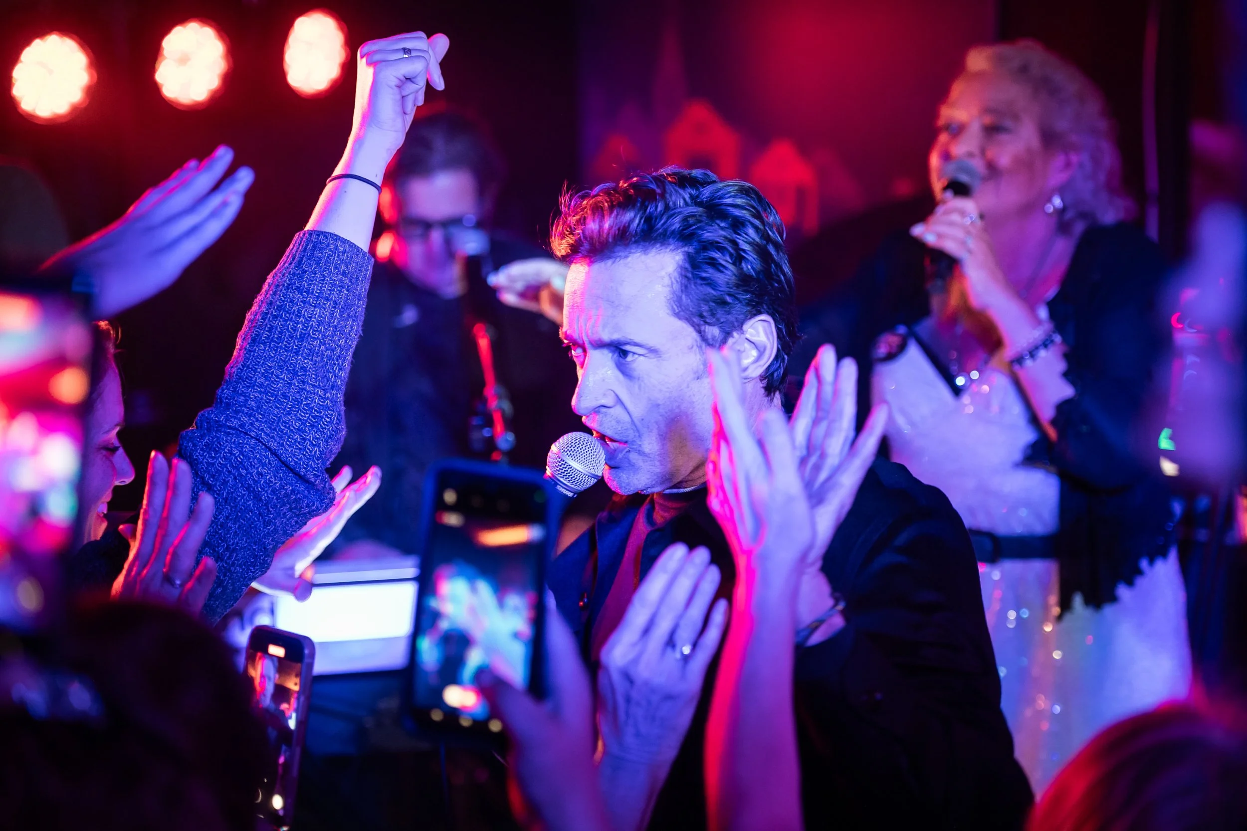 20251202_MKEFilm_Song Sung Blue_139.jpg