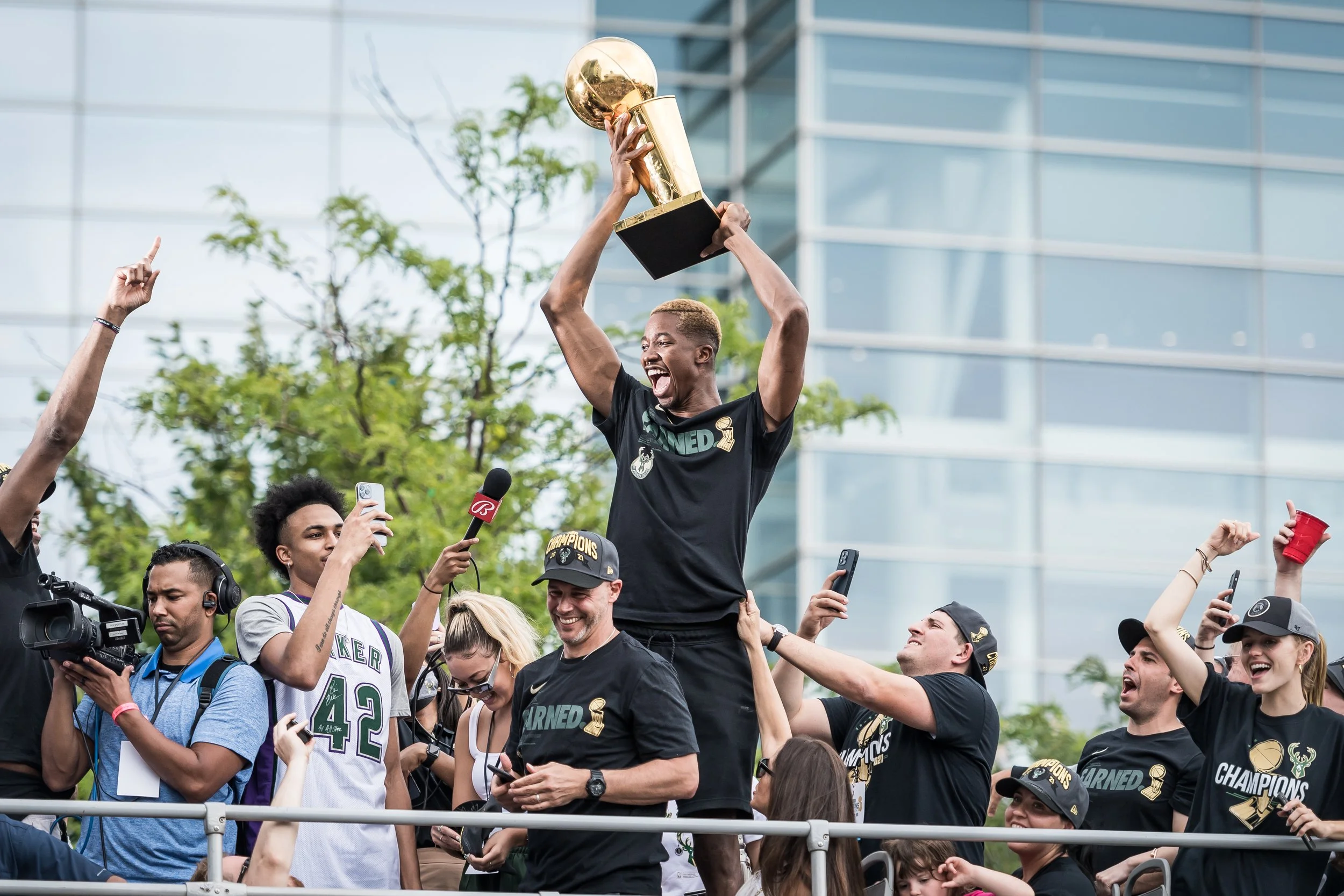Bucks Parade-56.jpg