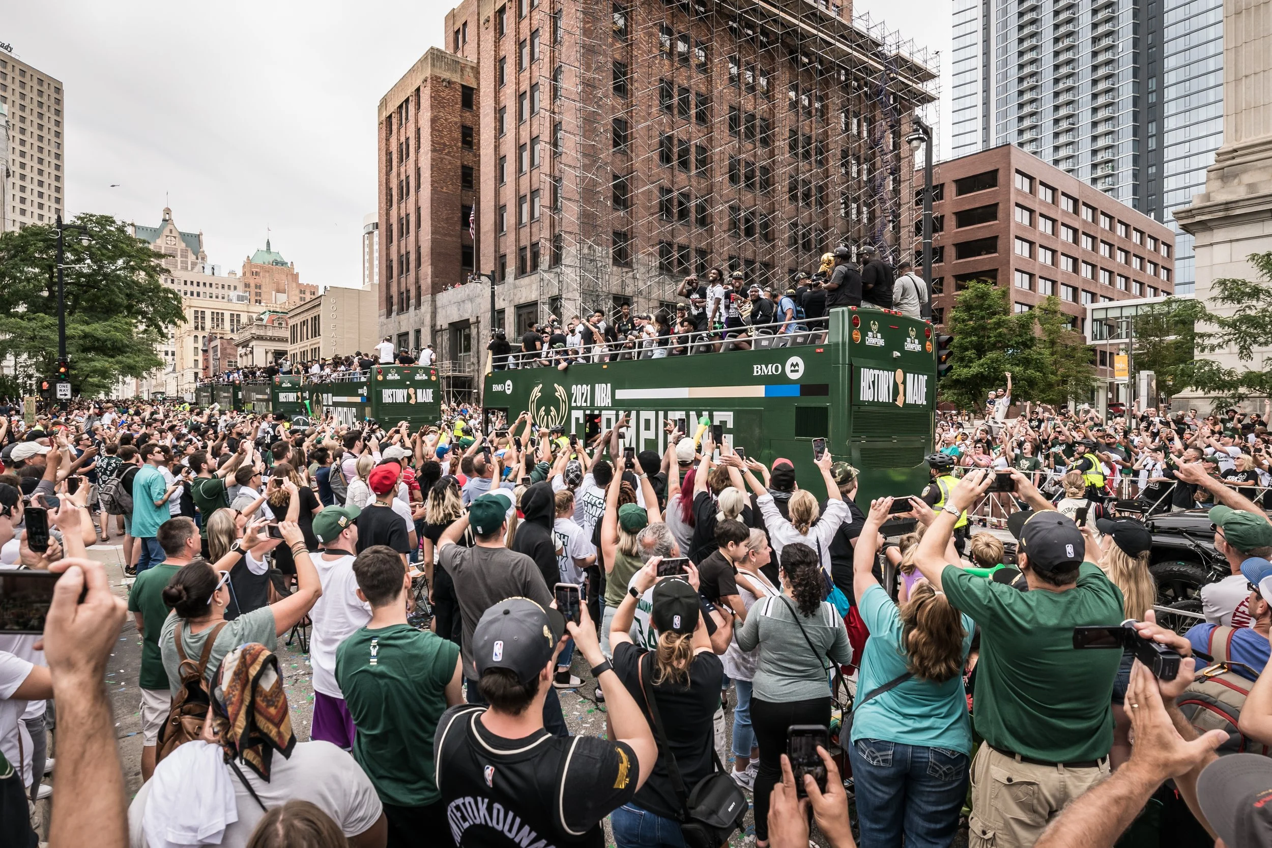 Bucks Parade-68.jpg