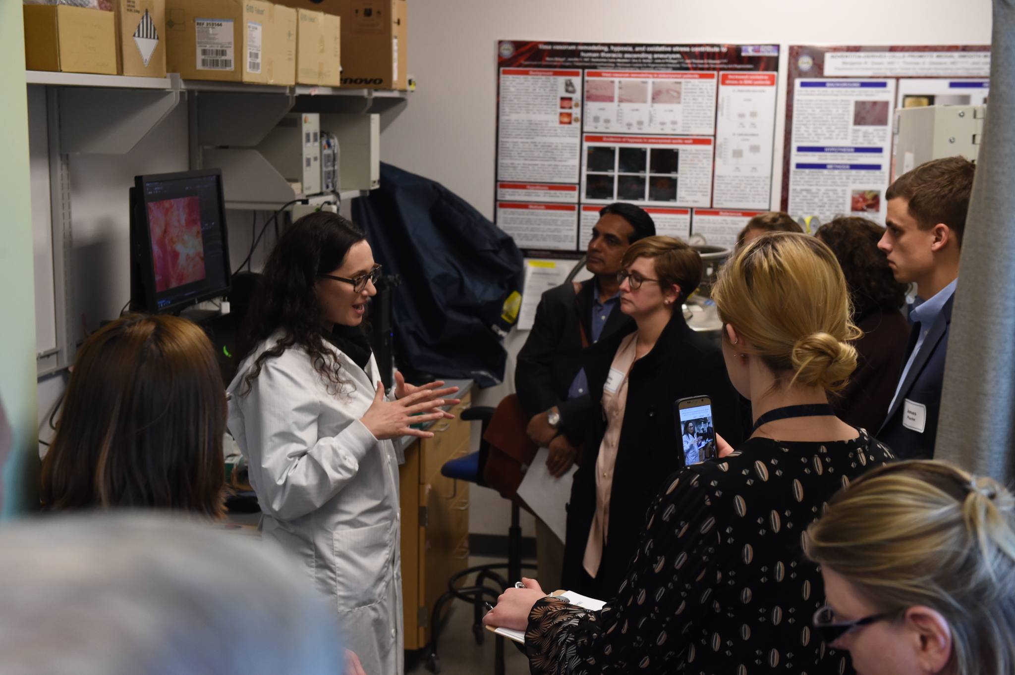 McGowan Lab 5.jpg