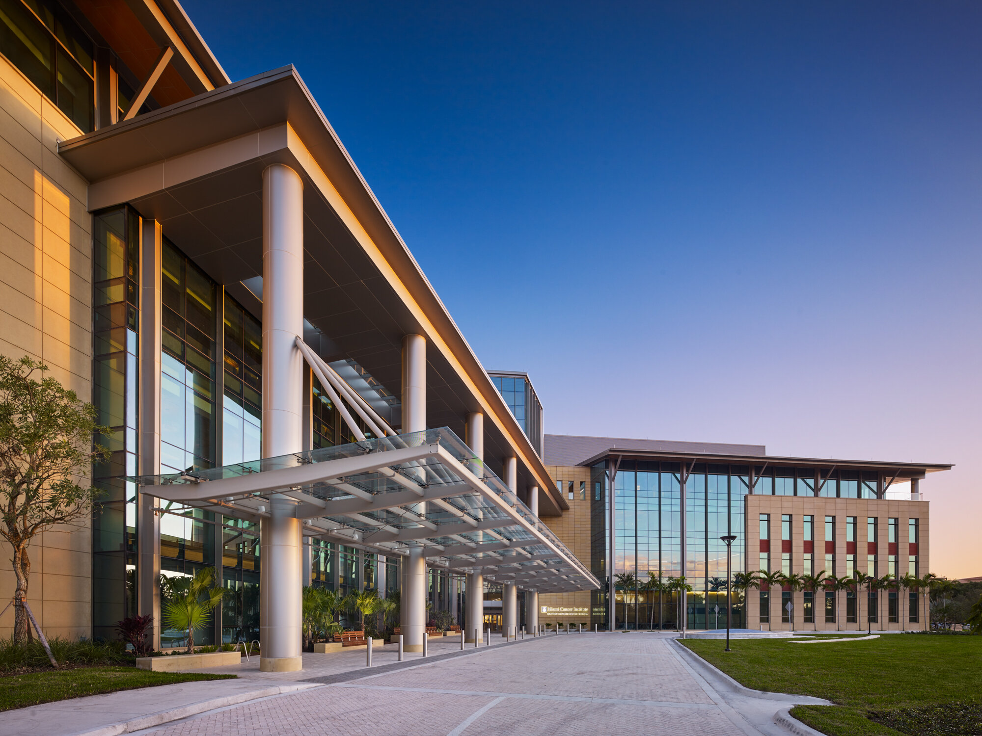 ZGF Architects - Miami Cancer Institute