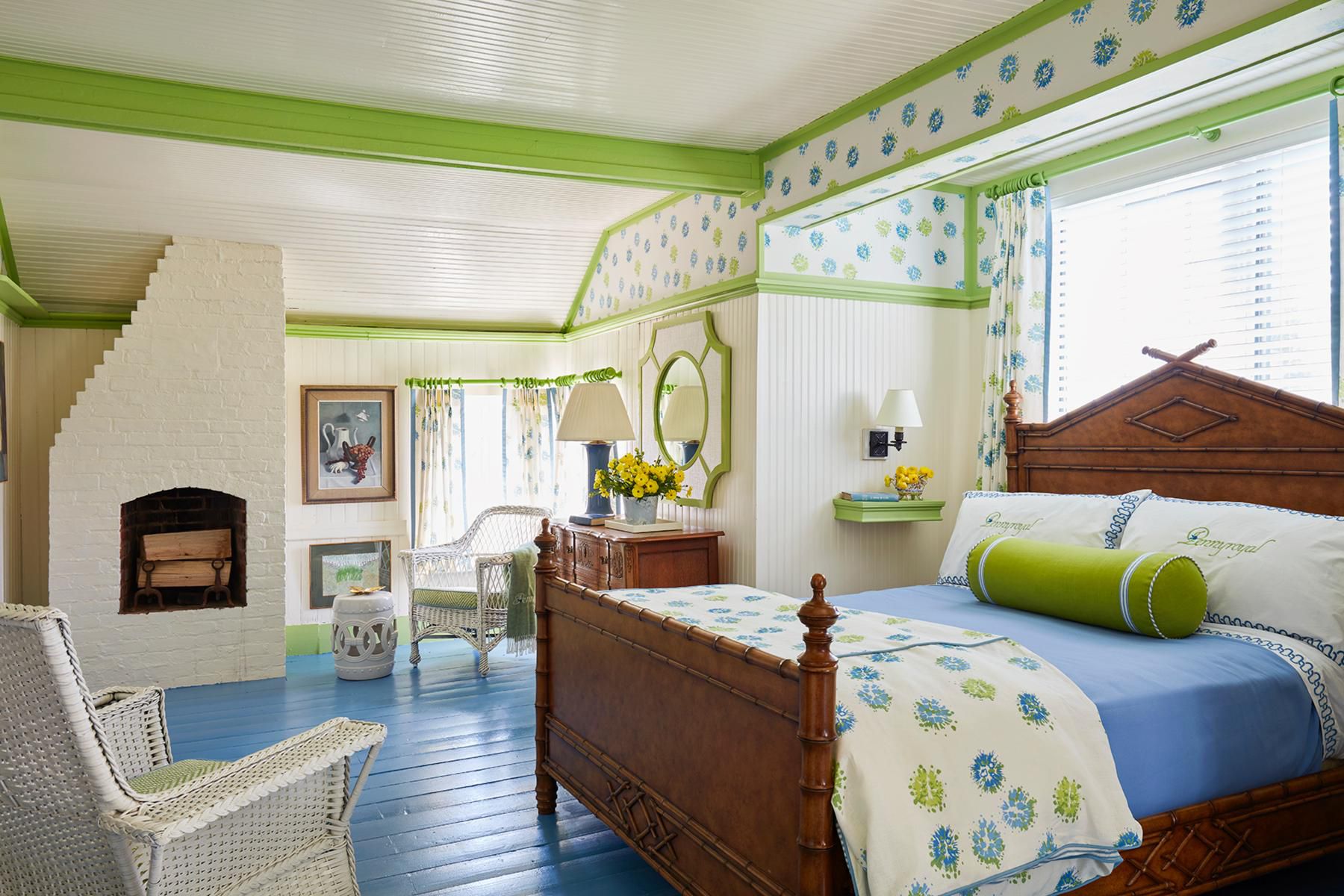 amanda-reynal-bedroom-pennyroyal-1554818374.jpg