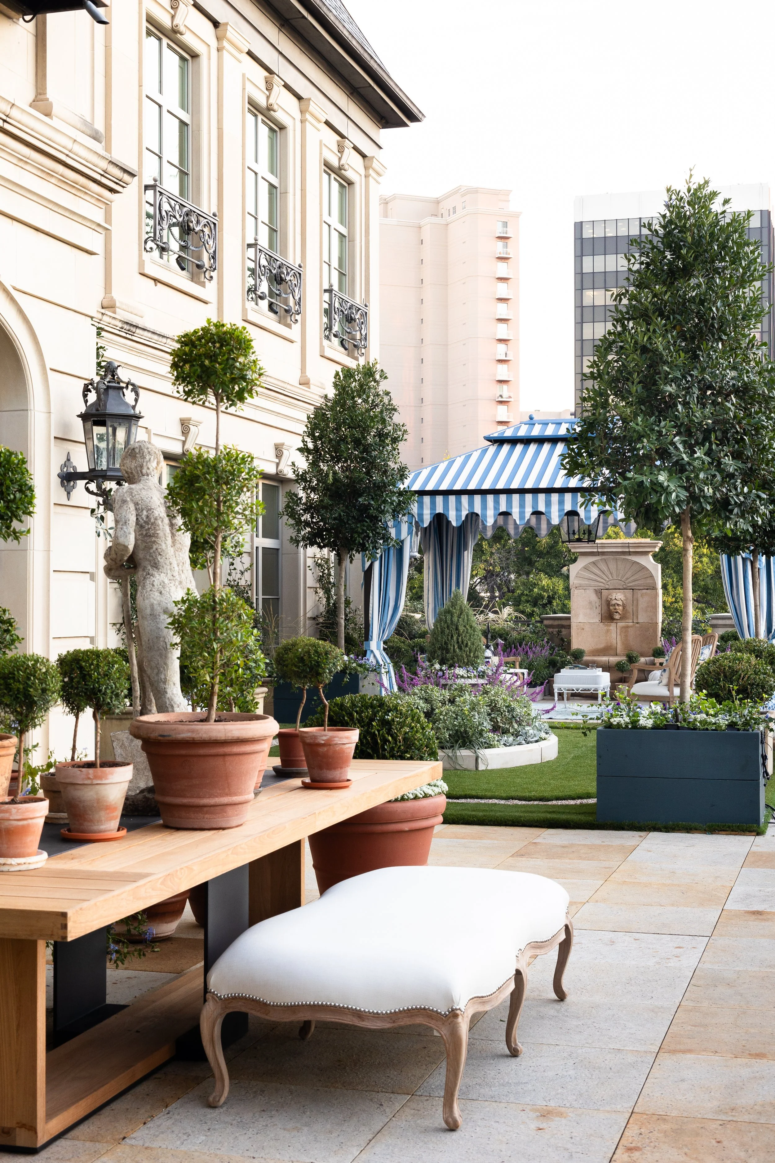 Lambert Landscape Company; Dallas Kips Bay Photographer