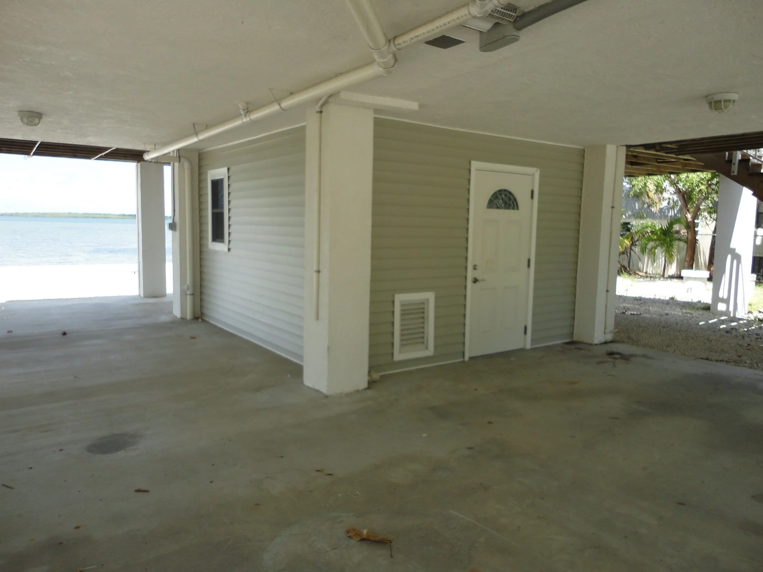 storage enclosure.JPG