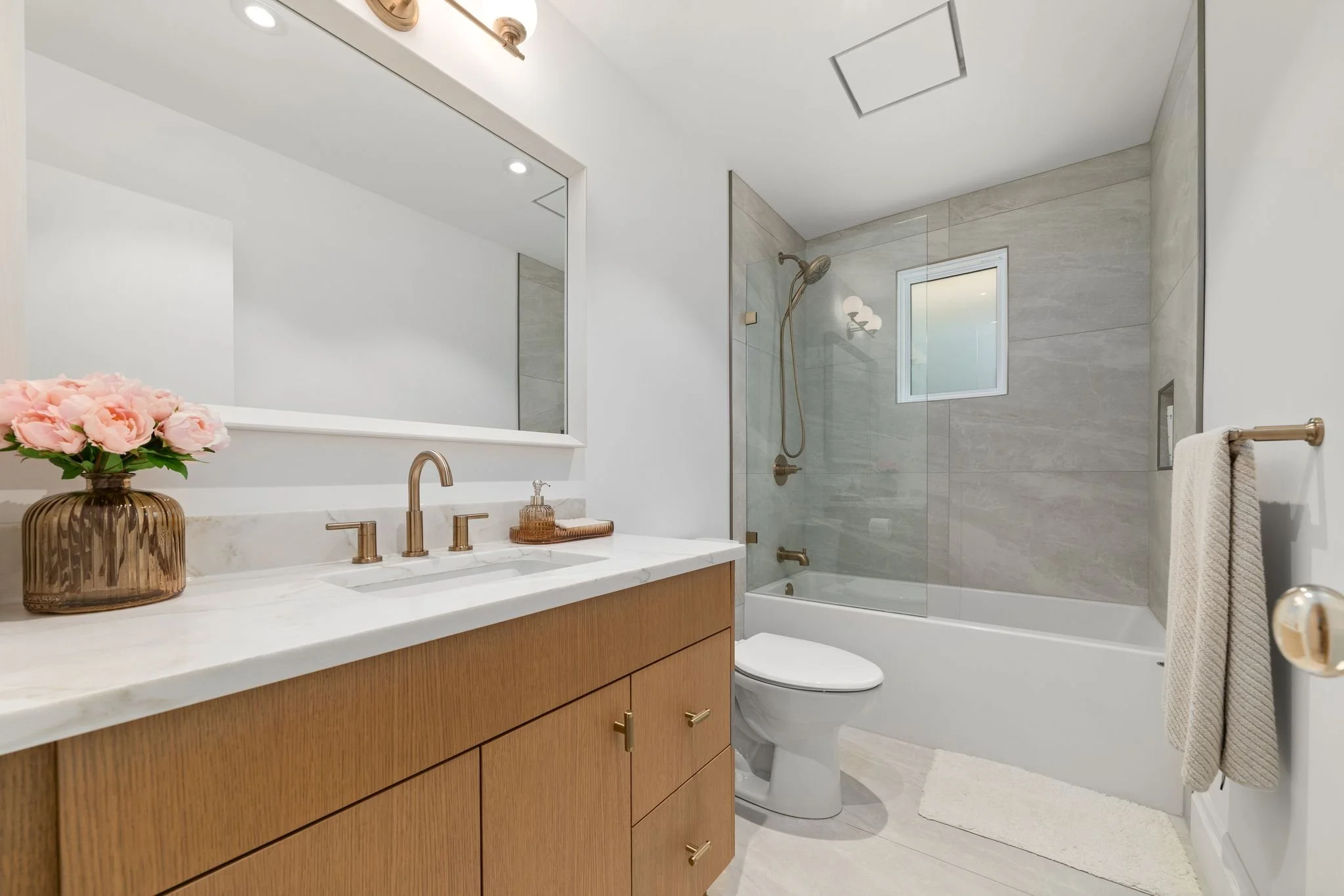 33-17 Princess Dr Carrying Place, ON.jpg