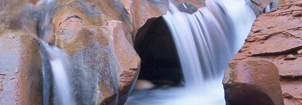 Hiking Coyote Gulch, Escalante National Monument
