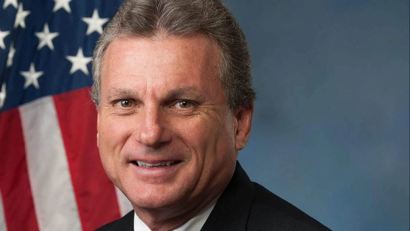 buddy_carter_official_portrait_114th_congress-e1501098527183.jpg
