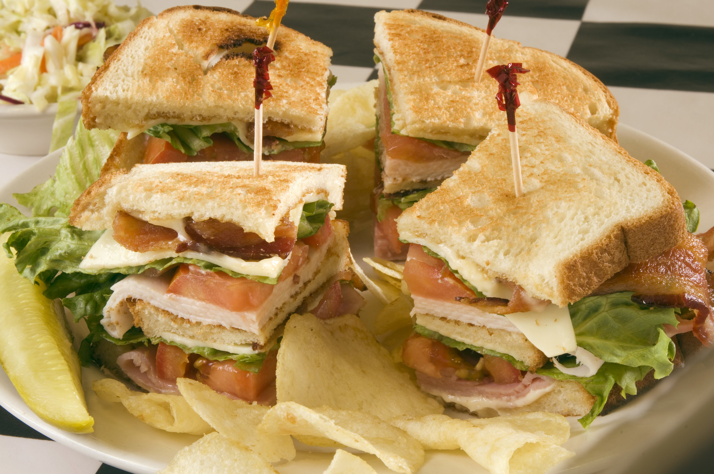 Plantation-cafe-and-Deli-Hilton-Head-Island-SC-Lunch.jpg