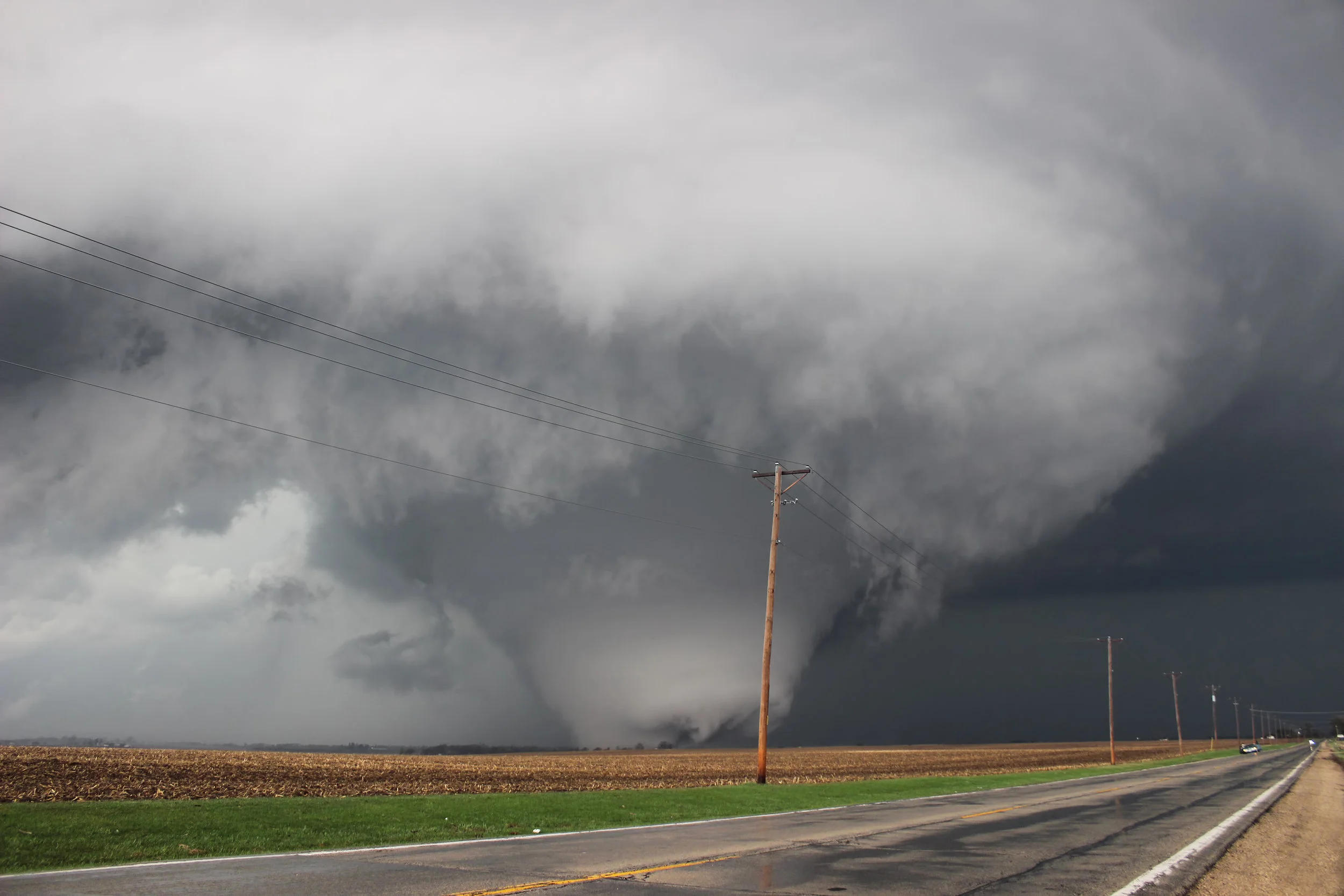 shutterstock_tornado_1.jpg