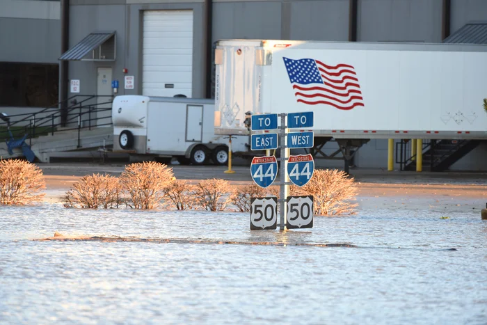 Flooding that began in March is still disrupting transportation across wide swaths of the US Midwest. Photo credit: Shutterstock.com.