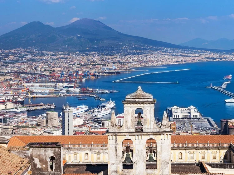 TAKING GROUPS OF AMERICANS THROUGH ITALY WAS A TRUE EDUCATION IN HUMAN NATURE.