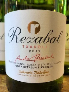 bodegas-rezabal-txakoli-white_1.jpg