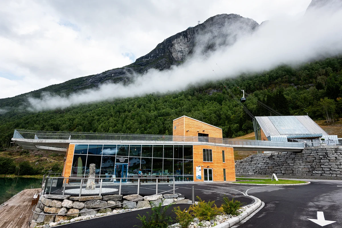 09 - 01 Norway-396-Edit copy.jpg