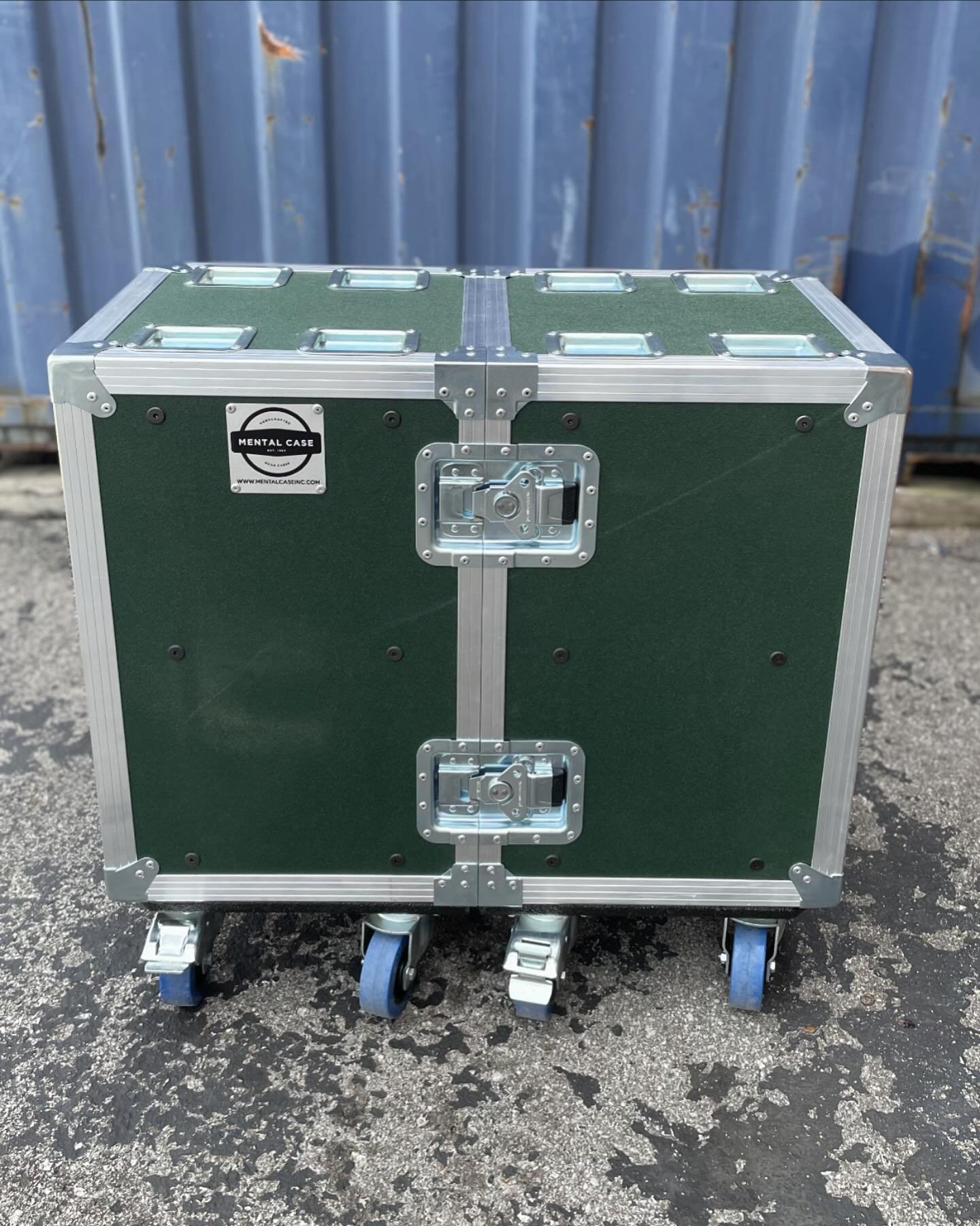 The tiniest workbox there ever was. Thanks @mitchellkenne