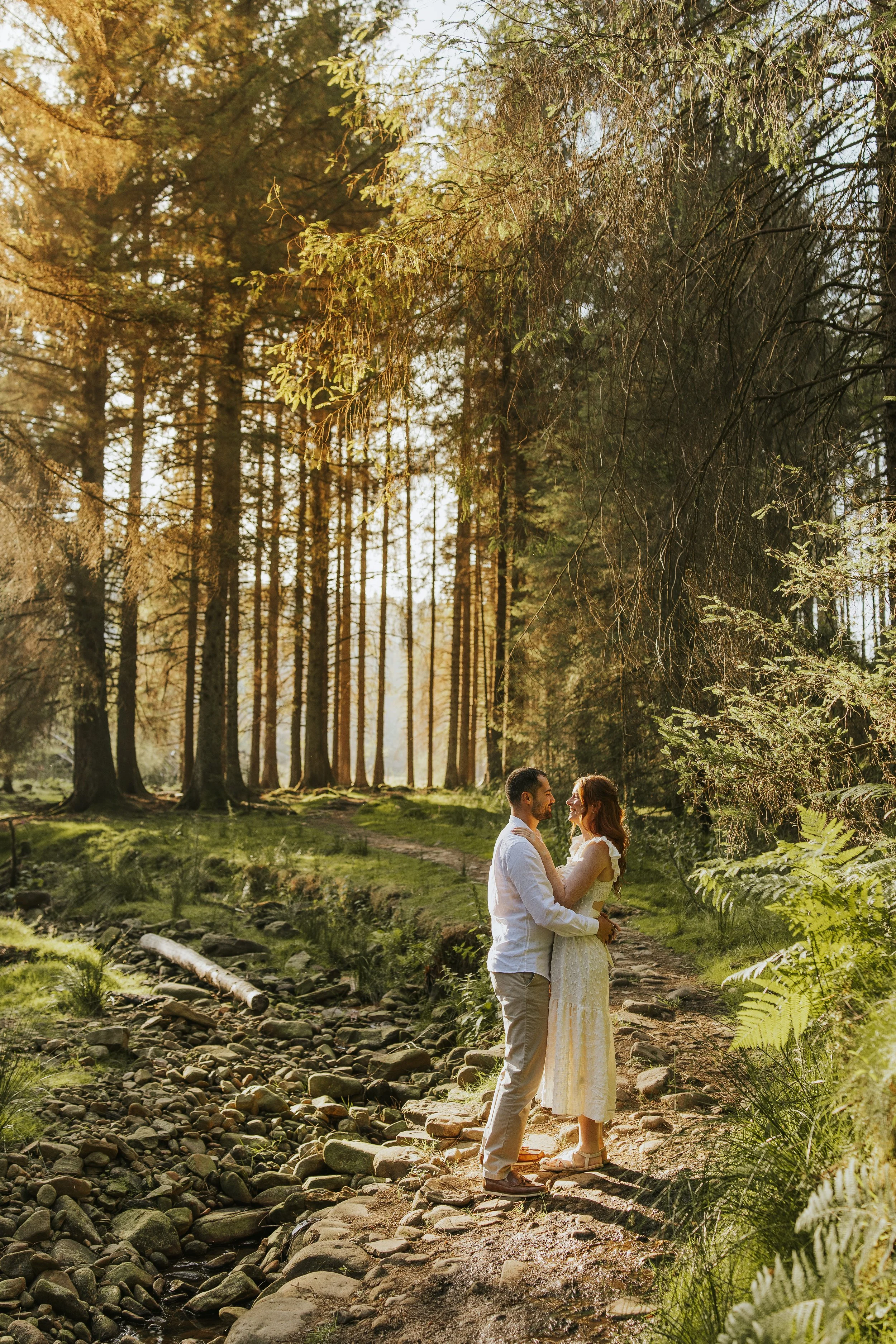 Snake woodlands pre wedding shoot- Olivia Whittaker Photography-1.jpg