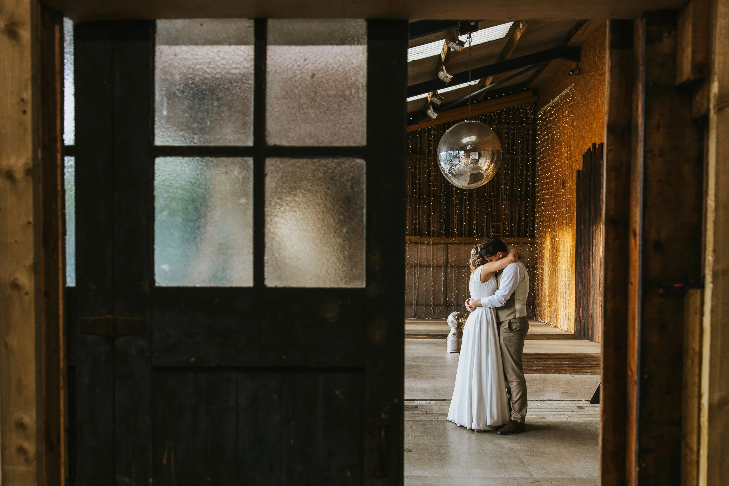 Owen house wedding barn- Olivia Whittaker Photography-88.JPG