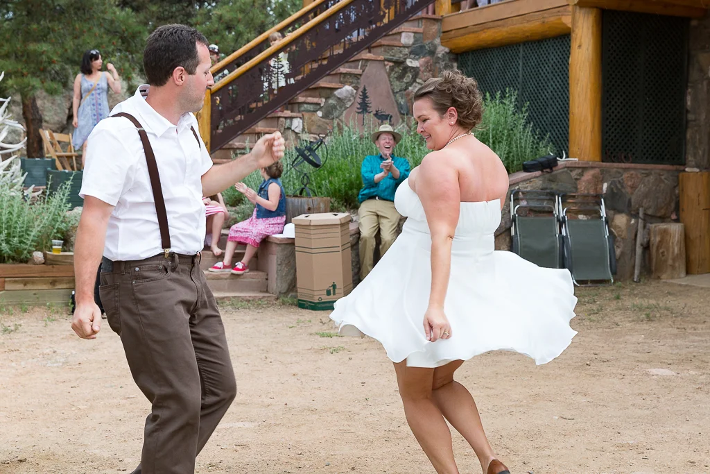 rustic-cabin- destination-wedding-colorado-093b.jpg