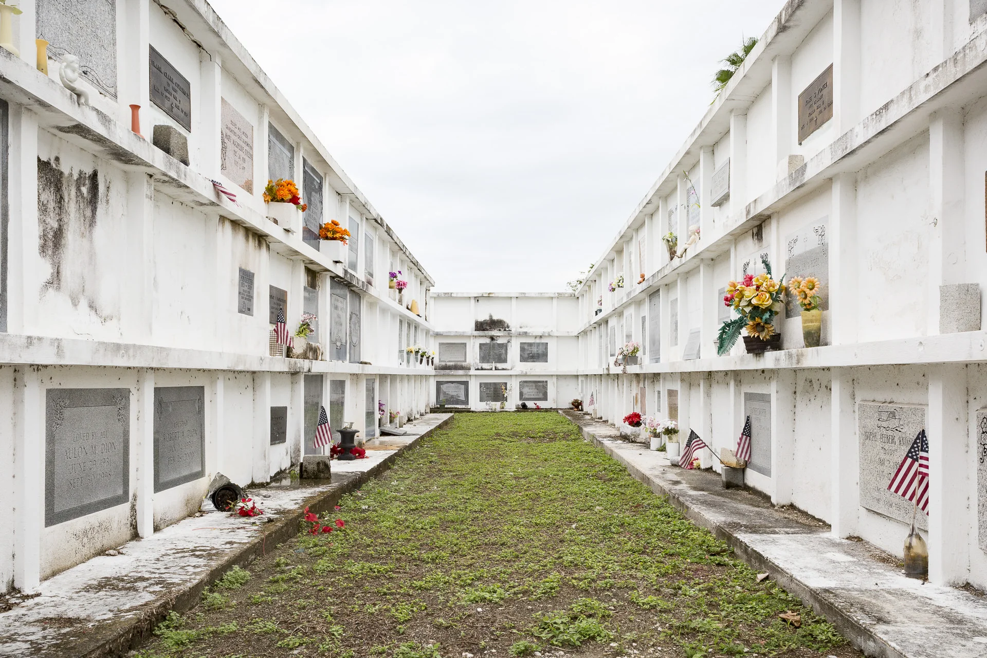 fun-key-west-cemetery-portfolio-001.jpg