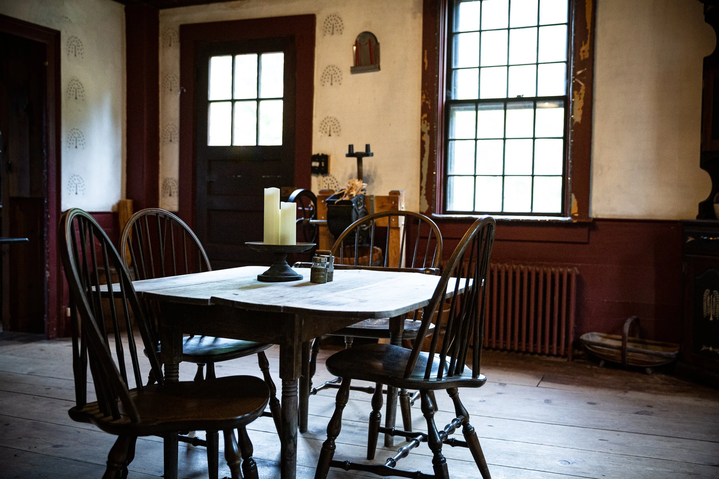 the-conjuring-house-rhode-island-128.jpg