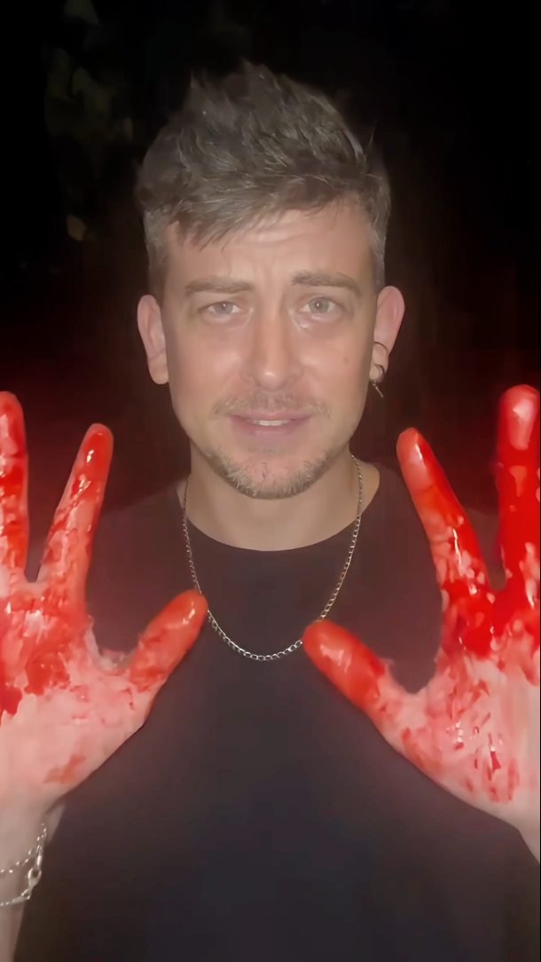 Así se vivimos una noche de cortometraje en Peshiland grabando @warmakaype
#makeup #horrormakeup #fakeblood #tw #triggerwarning