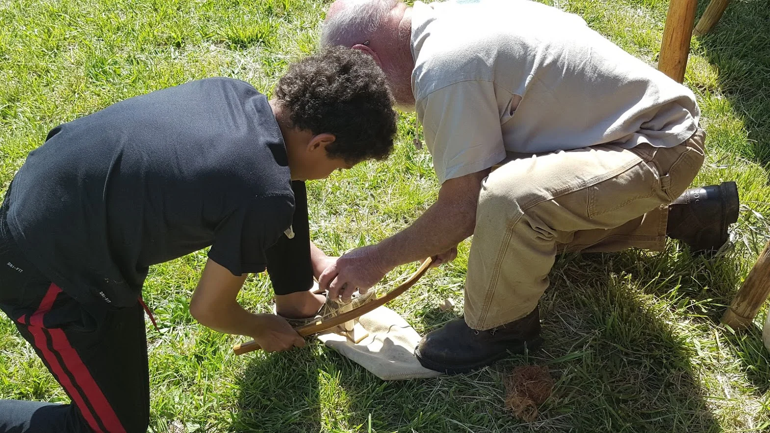When Magnolia School students learn about springs, they go to the springs. Field work is so important to our philosophy that parents sign a blanket field trip permission form that covers the school year.