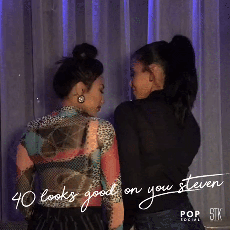 POPsocial_RoamingGIF.gif