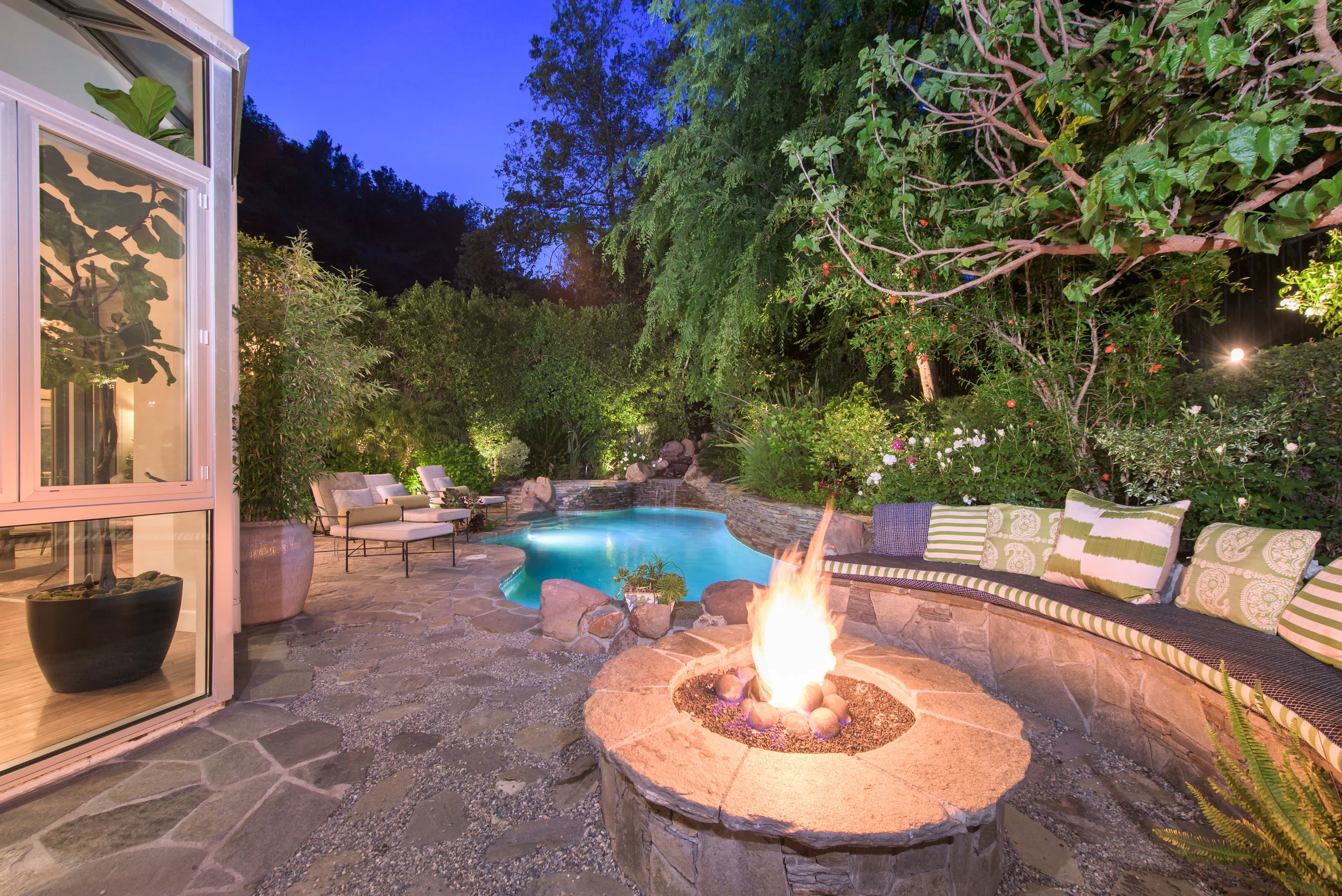 2074NBeverly-print-4.jpg