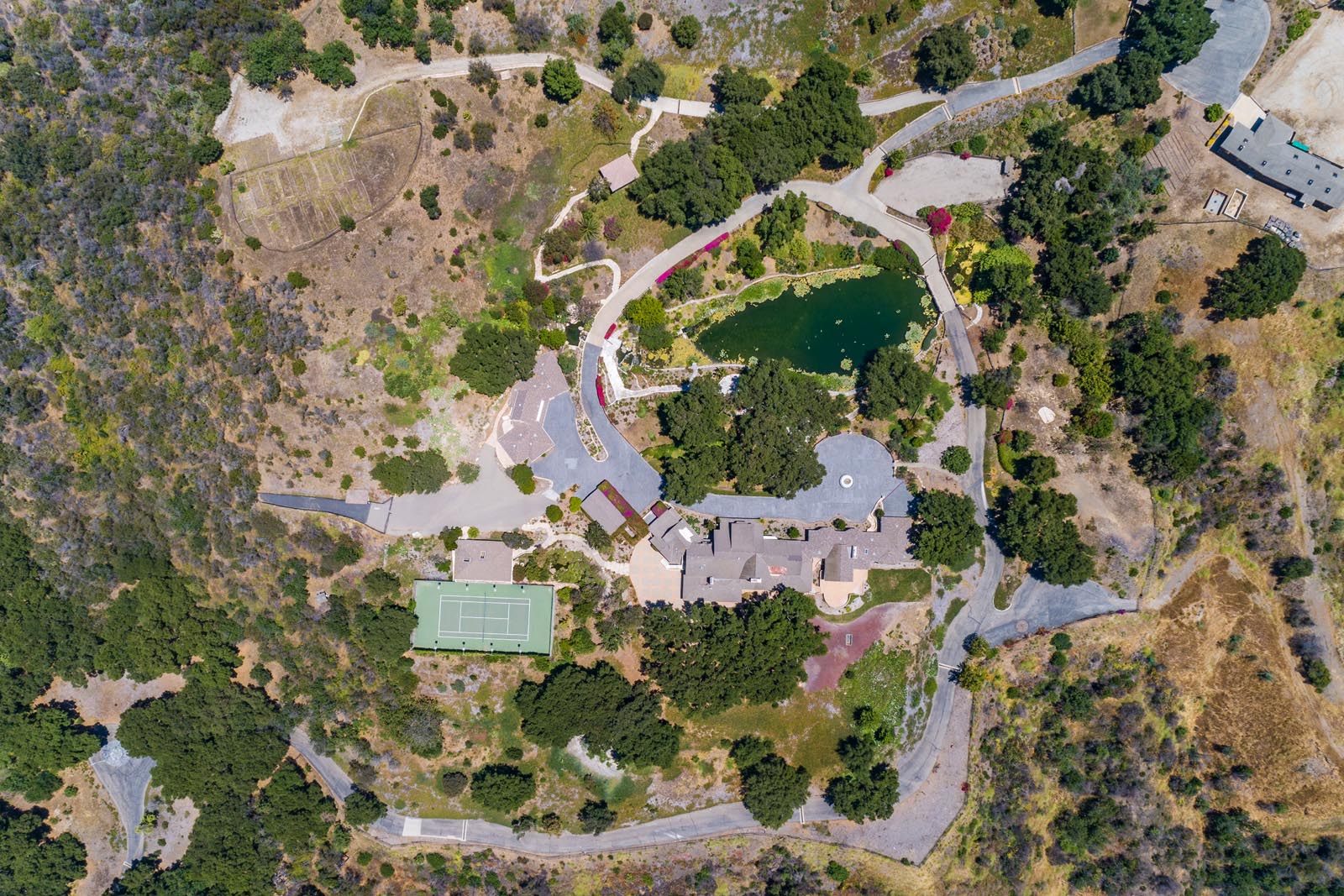 3100MandevilleCanyon_001.jpg