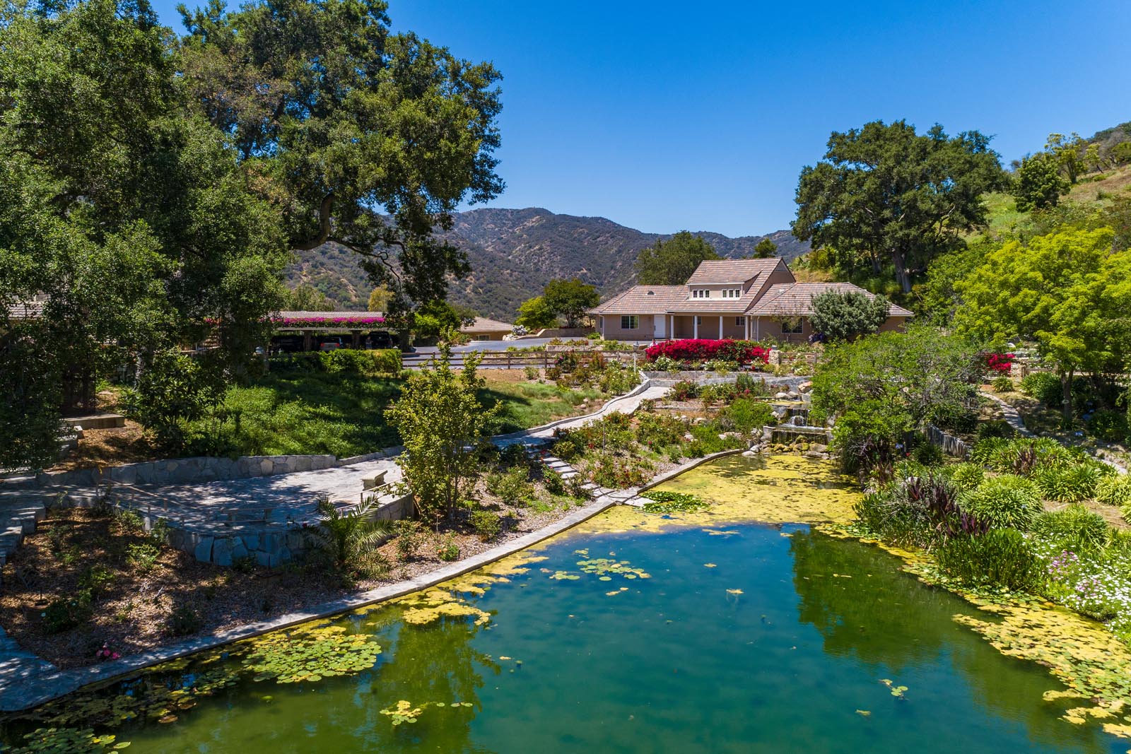 3100MandevilleCanyon_004.jpg