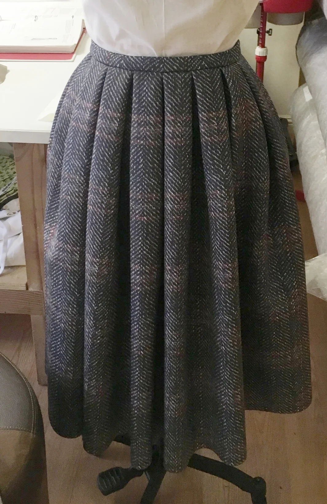 Neoprene Full Pleated Plaid Skirt