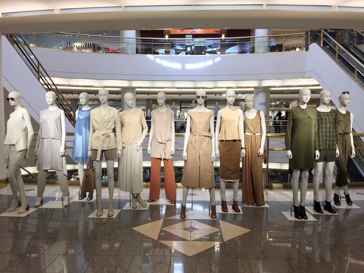  Common Area Display  Various Brands  Nordstrom San Francisco Centre, store 427  Collaboration with Jaclyn Kershek, Jocelyn Munoz, and myself (when I was a Regional Visual Merchandising Trainer)  2016 