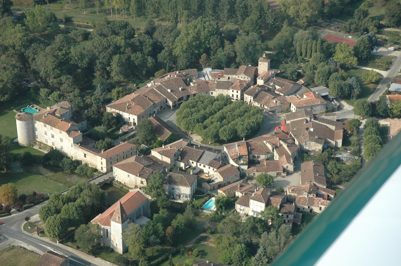 image from http://www.fources.fr