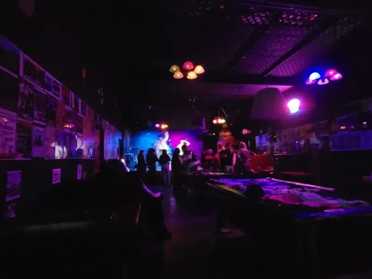 @ Hawthorne Hideaway