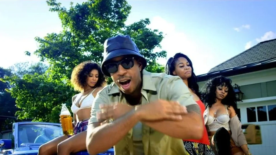 Ludacris - Grass Is Greener
