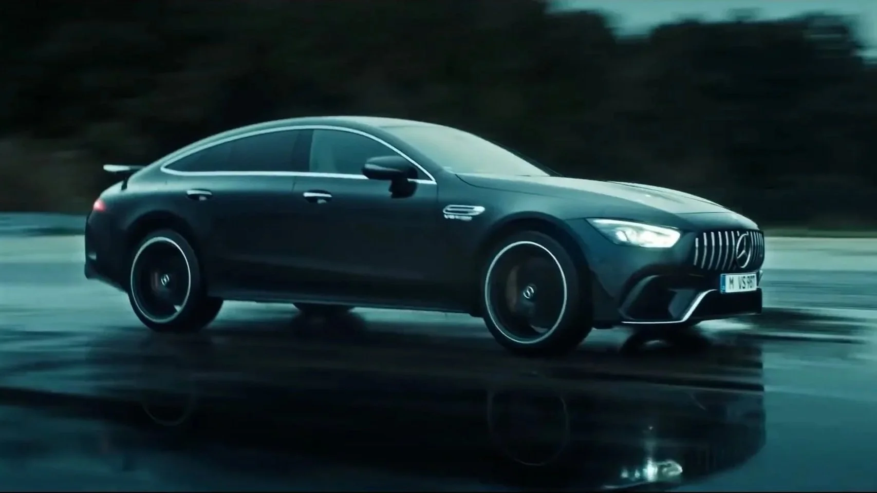Mercedes F1 x AMG