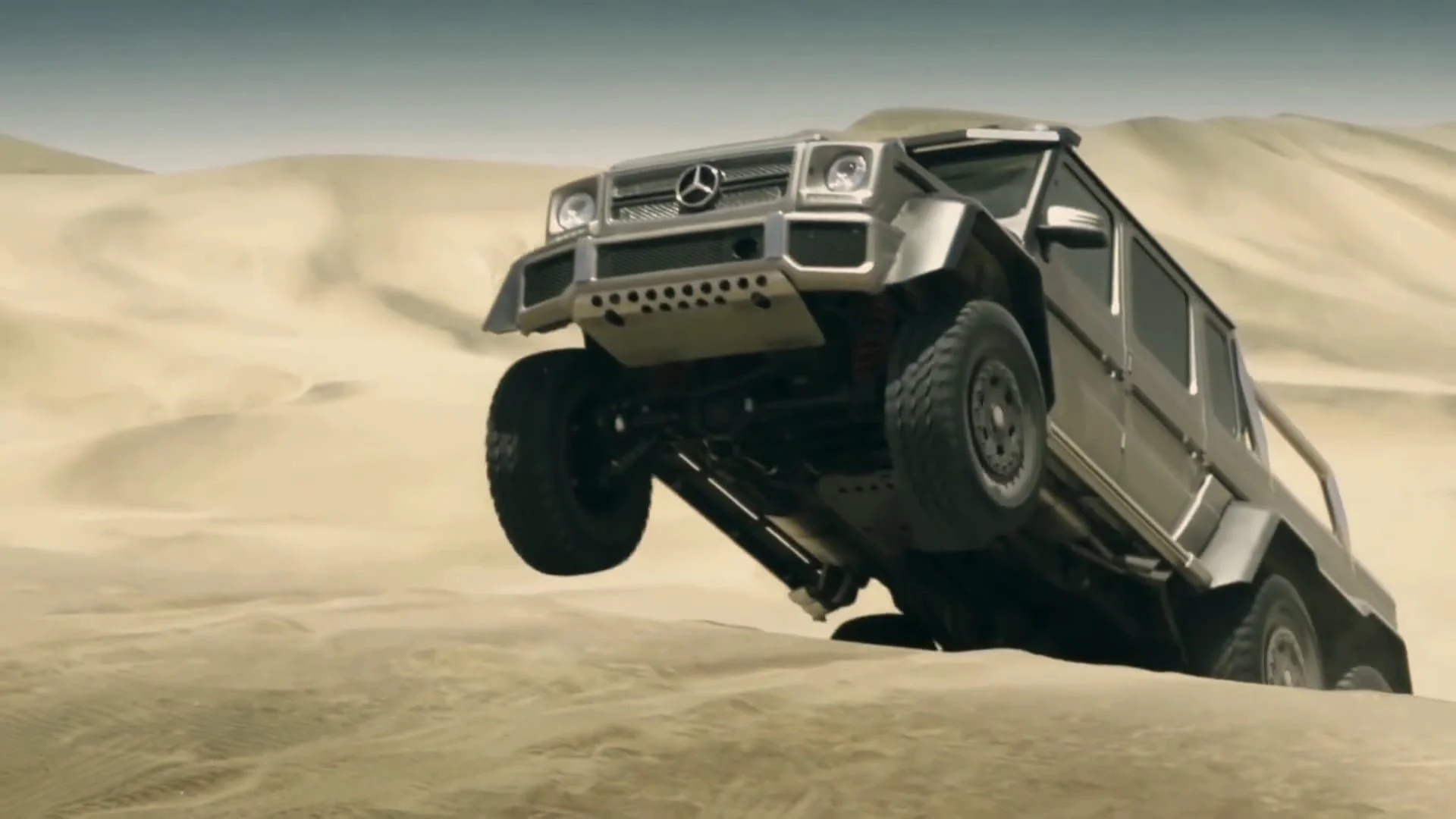 Mercedes-Benz - "Donuts"