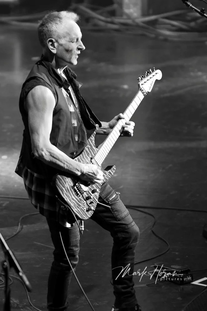 Phil Collen 1.jpg