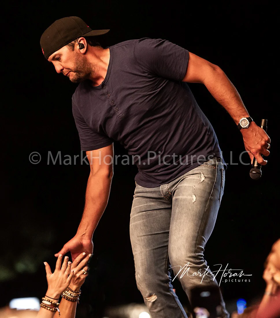  Luke Bryan at Country Thunder 