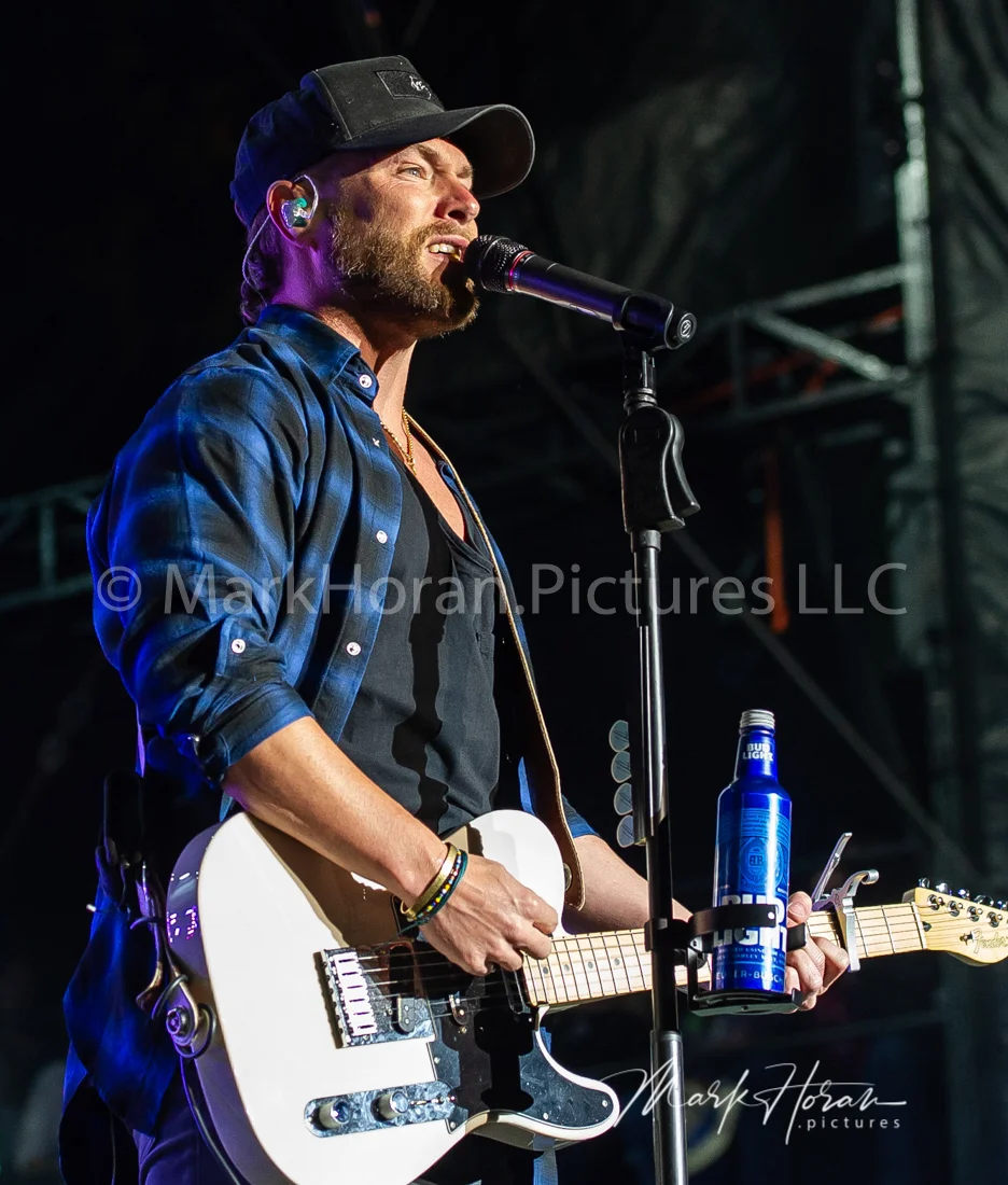 Chris Lane