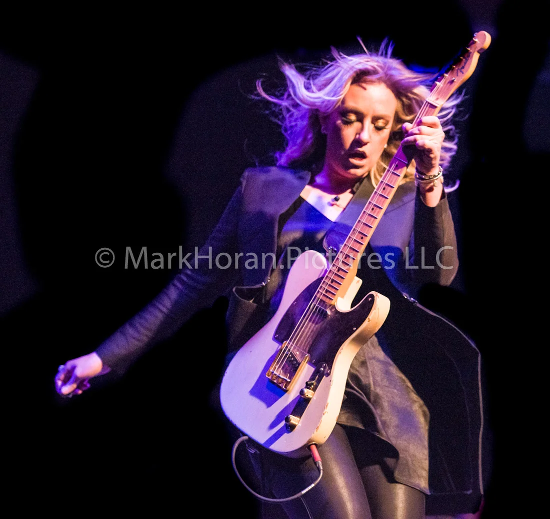 Clare Dunn