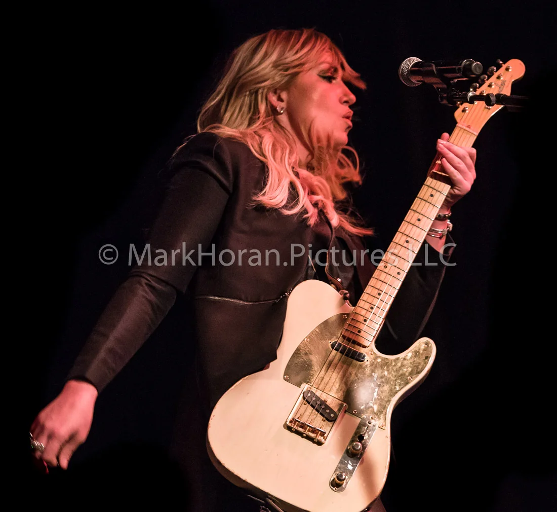 Clare Dunn
