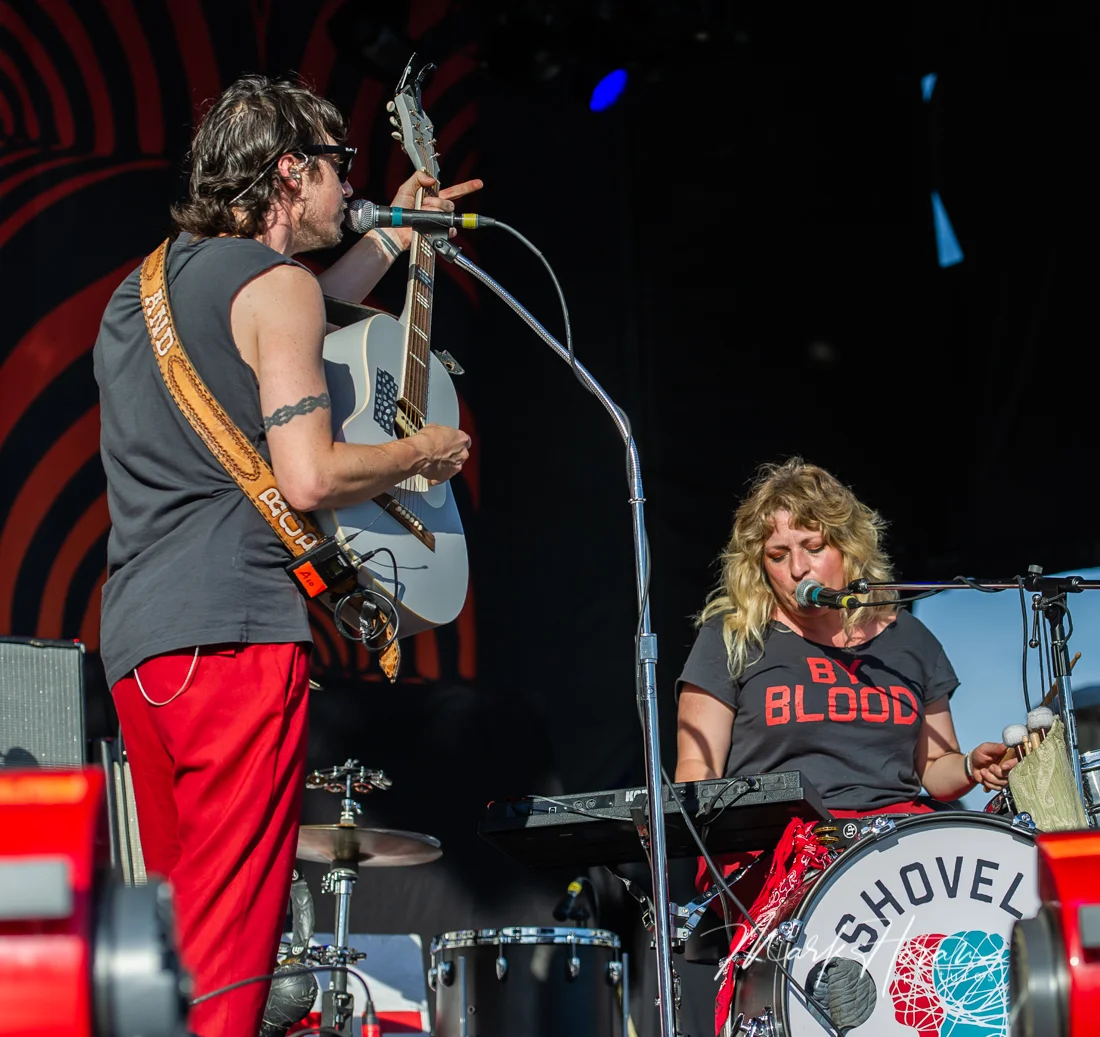 Shovels & Rope