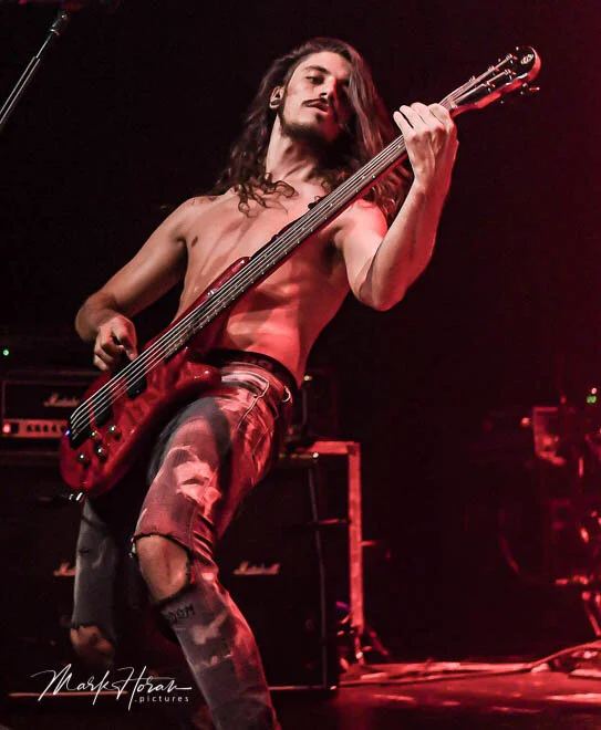 Alien Weaponry