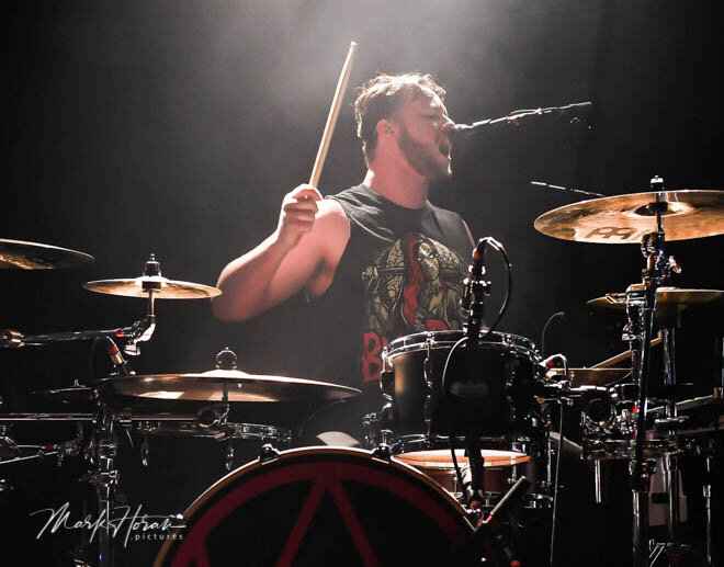 Alien Weaponry