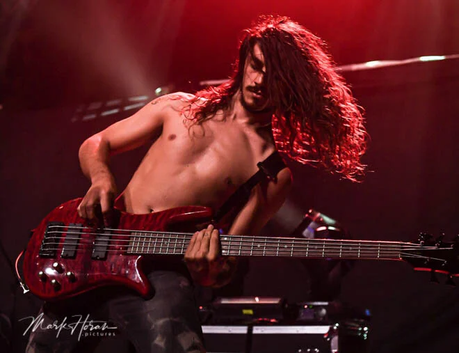 Alien Weaponry