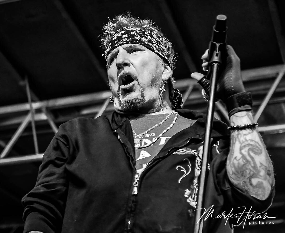 Jack Russell's Great White