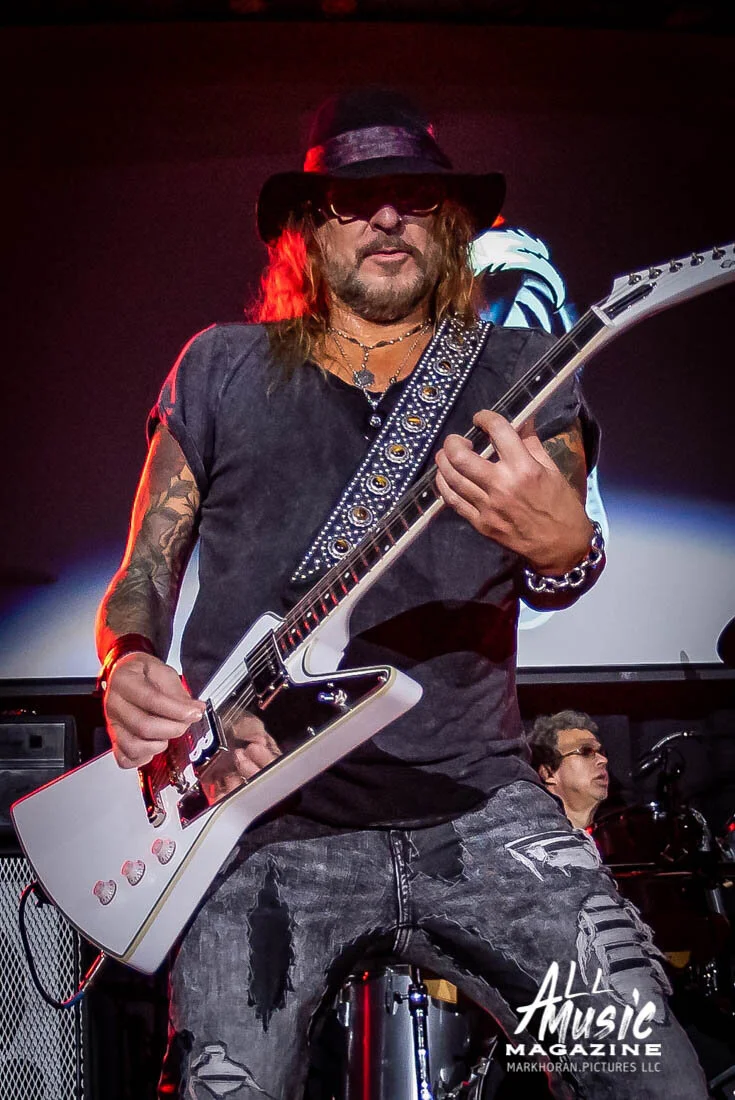 KISSmas