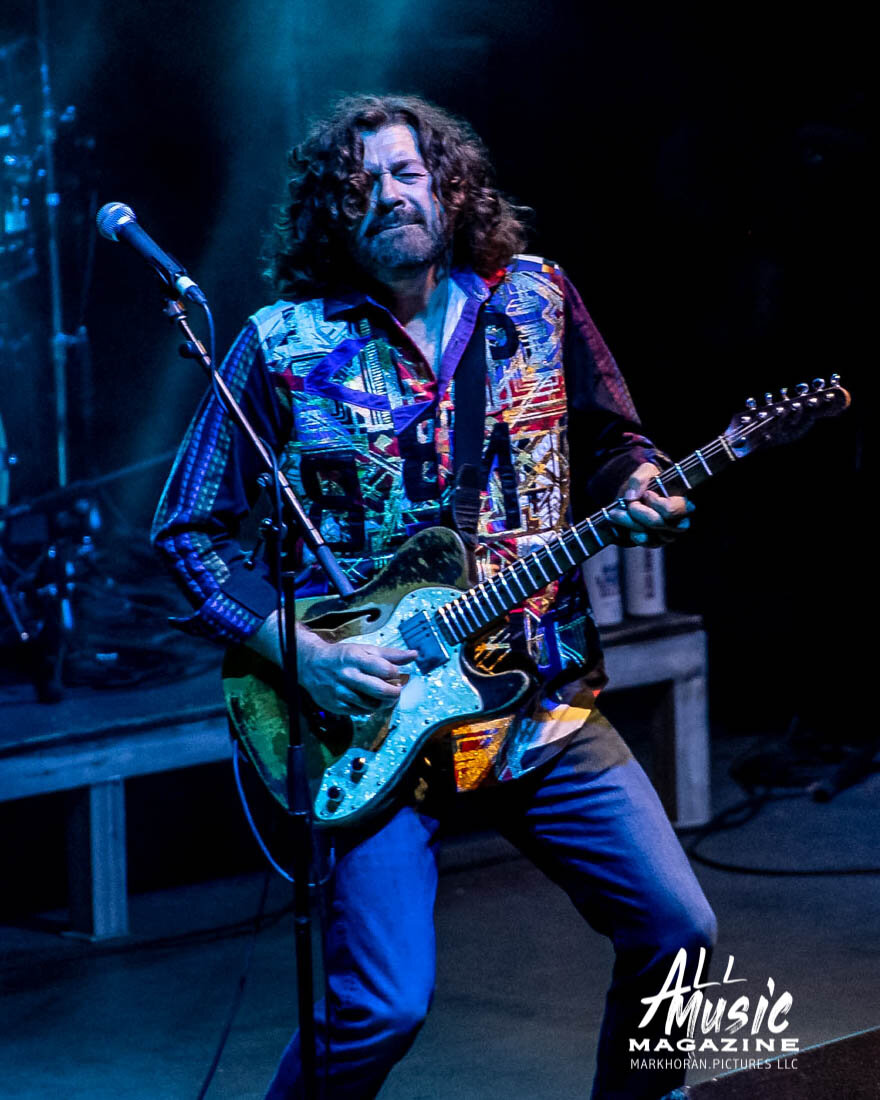 Tab Benoit